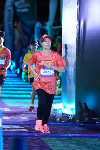 BIB: 3272
                            <button type="button" onclick="openModal(26221360)" class="btn btn-primary btn-sm float-right btn-popup" data-toggle="modal" data-target=".modal-high-quality">
                        <i class="fas fa-shopping-cart"></i> Add to Cart
                    </button>
                                            <button type="button" onclick="isThisMe(26221360, true)" class="btn btn-success btn-sm float-right btn-popup btn-isme hidden" data-toggle="tooltip" data-placement="bottom" title="นี่คือรูปของคุณใช่ไหม คลิกที่นี่เพื่อเอาเข้าอัลบั้ม">
                        <i class="fas fa-plus"></i> Add to album
                    </button>
                    <button type="button" onclick="isThisMe(26221360, false)" class="btn btn-warning btn-sm float-right btn-popup btn-isnotme hidden">
                        <i class="fas fa-ban"></i> Remove from album
                    </button>